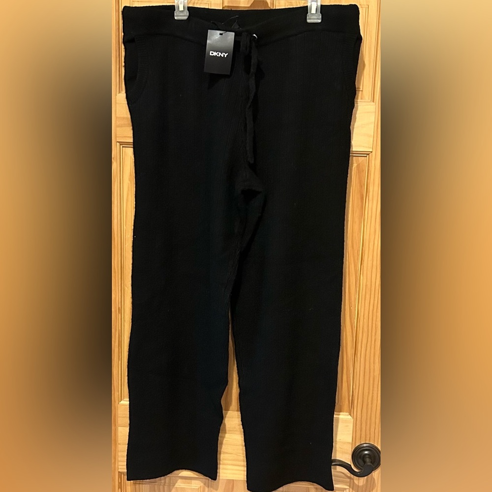 DKNY Black cashmere blend pants